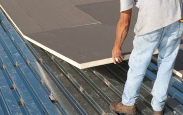 benefits of insulating Sundhope flat roofing